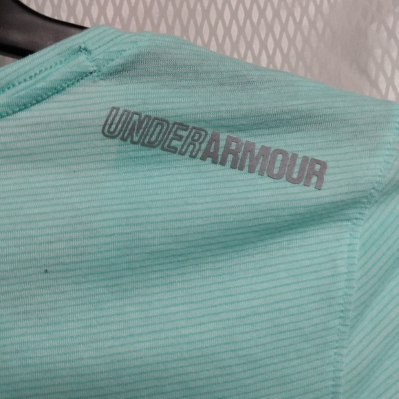 Under Armour Run Long Sleeve Top, sz M, Mint Green, pre-owned - Picture 4 of 6